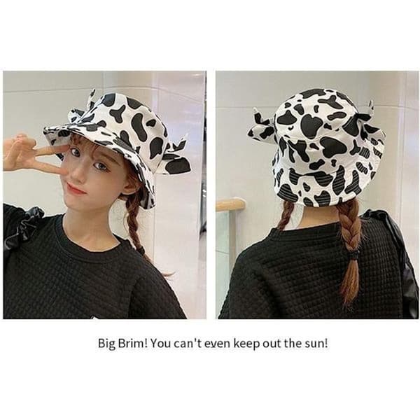 Unisex ko-mönstrad bucket hat i bomull (svart+vit ko)