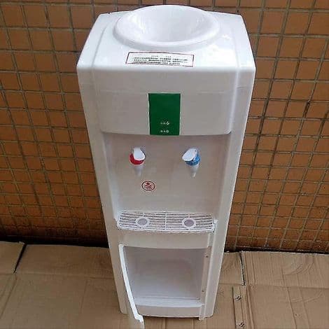 Erstatningsflaskeholder for vanndispenser - Hvit