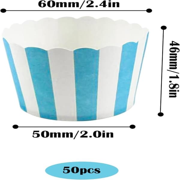 50 blåa muffinsformar i papper, perfekta för födelsedagar, bröllop och fester.