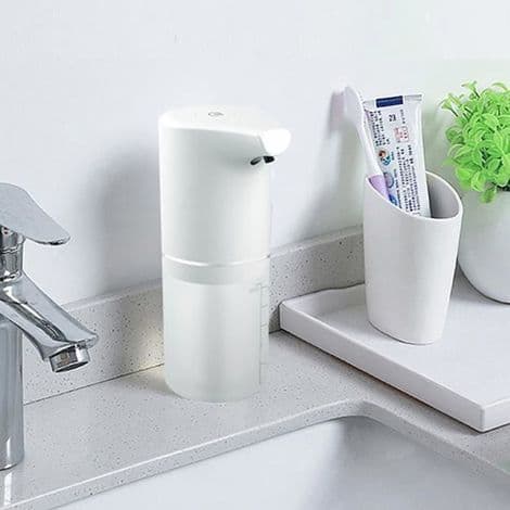 Automatisk beröringsfri tvåldispenser 350 ml, USB-uppladdningsbar, vit