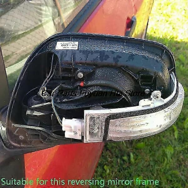 Ryggekapsel for Toyota Auris 2009-2012 bildel White  Right