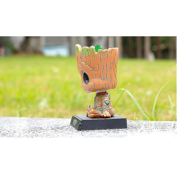 Cartoon Groot Car Dash Bobblehead Action Figur Søt Anime Groot Biltilbehør Nytt