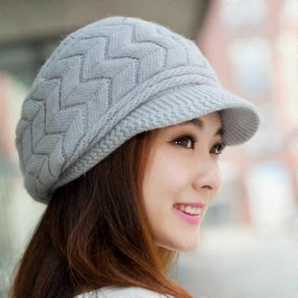 Stickad mössa, vintermössor, dam beanie-mössa