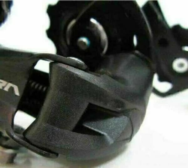 Shimano Deore XT Shadow+ 9-gears bagskifter RD-M390 (til mountainbikes)