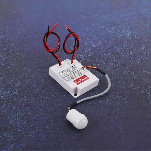 2X 12V 24V PIR Bevægelsessensor Afbryder IR Infrarød Menneskelig Induktion Tidsforsinkelsesrelæ Afbryder Korridor LED Lys Timer Afbryder White